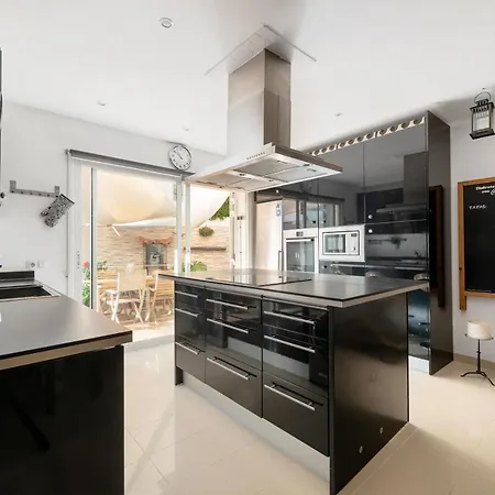 Holiday home Evamas